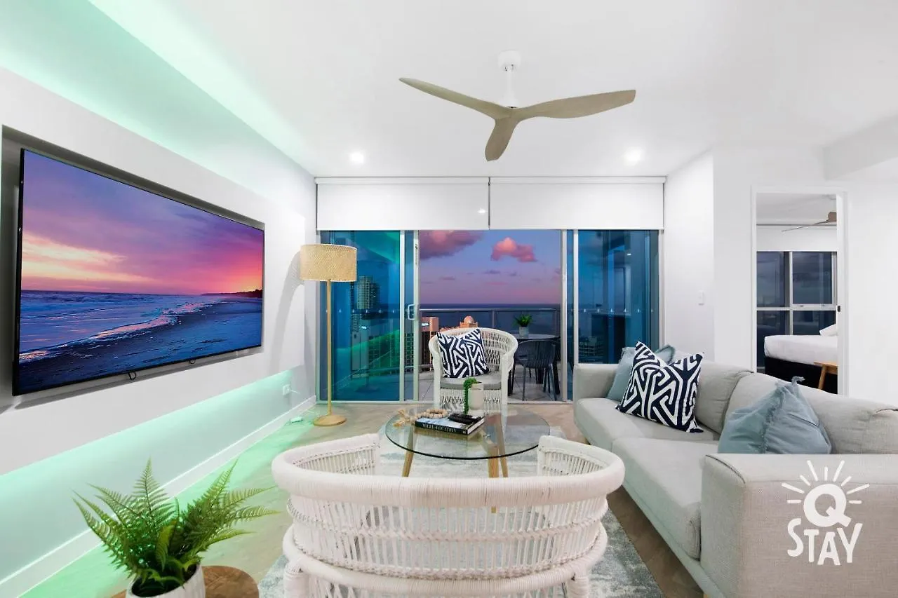 Chevron Renaissance 3 Bedroom Executive Sub Penthouse In Surfers Paradise - Q Stay Gold Coast 0*,  Australia
